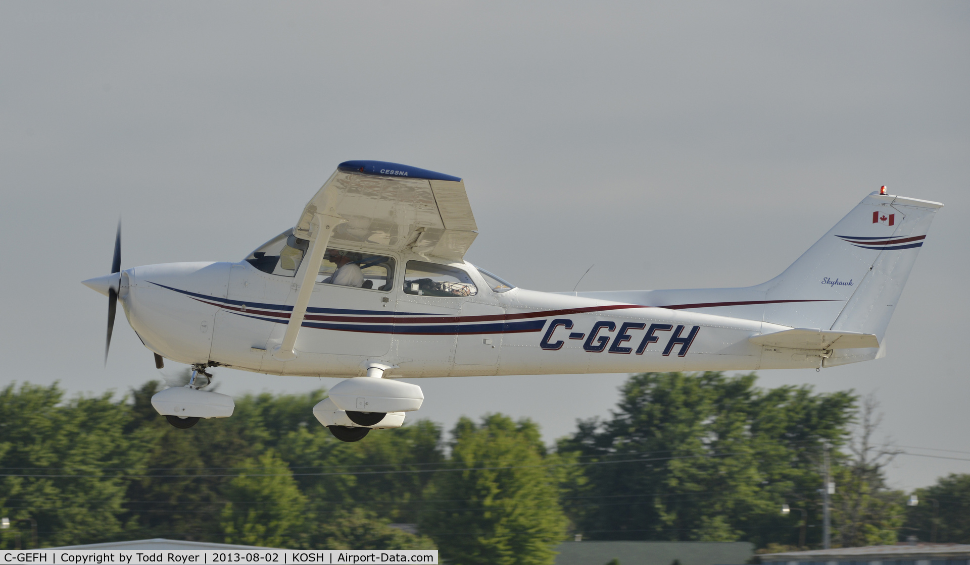 C-GEFH, 1975 Cessna 172M C/N 17265436, Airventure 2013