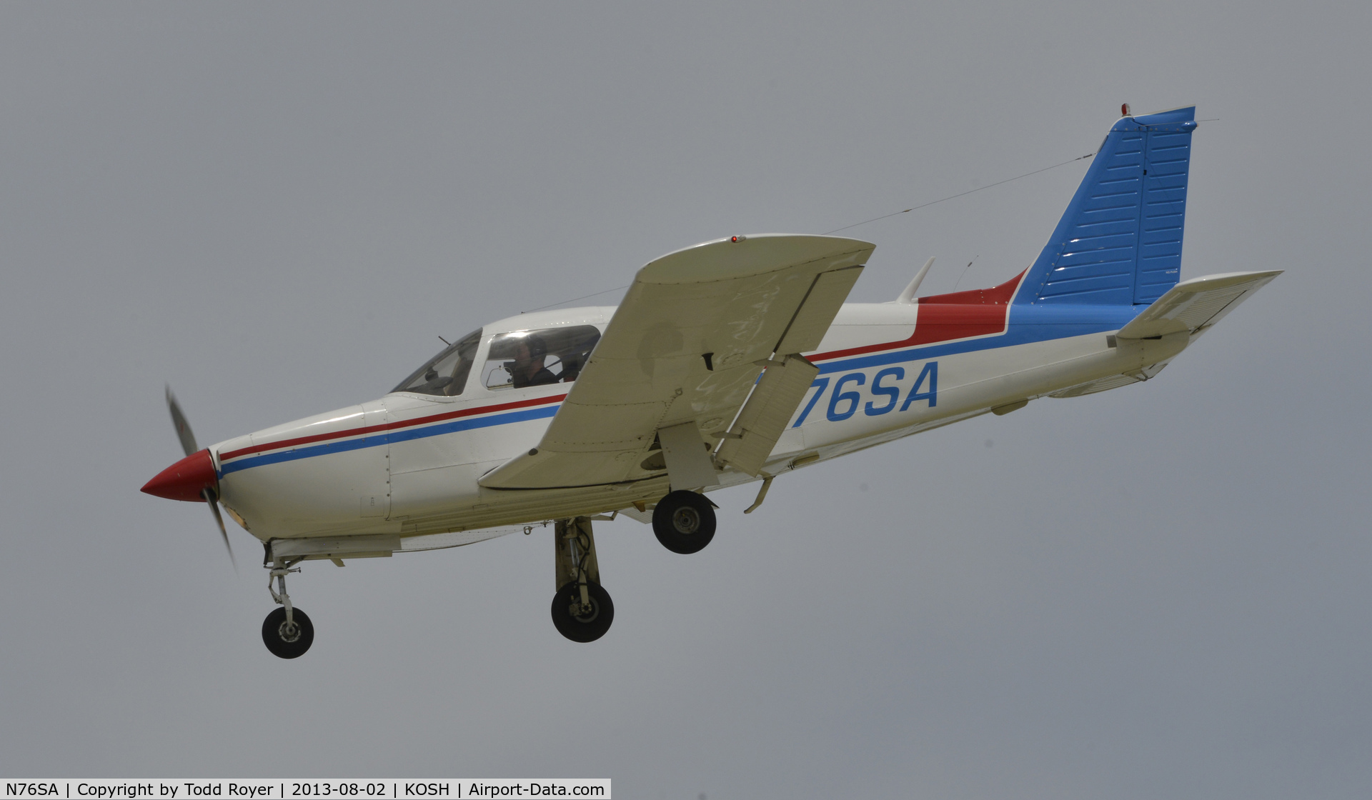 N76SA, 1975 Piper PA-28R-200 Cherokee Arrow C/N 28R-7635110, Airventure 2013