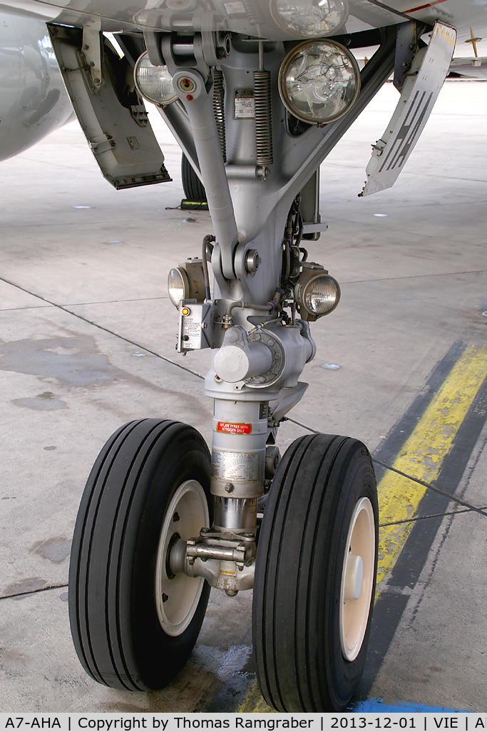 A7-AHA, 2009 Airbus A320-232 C/N 4110, Qatar Airways Airbus A320