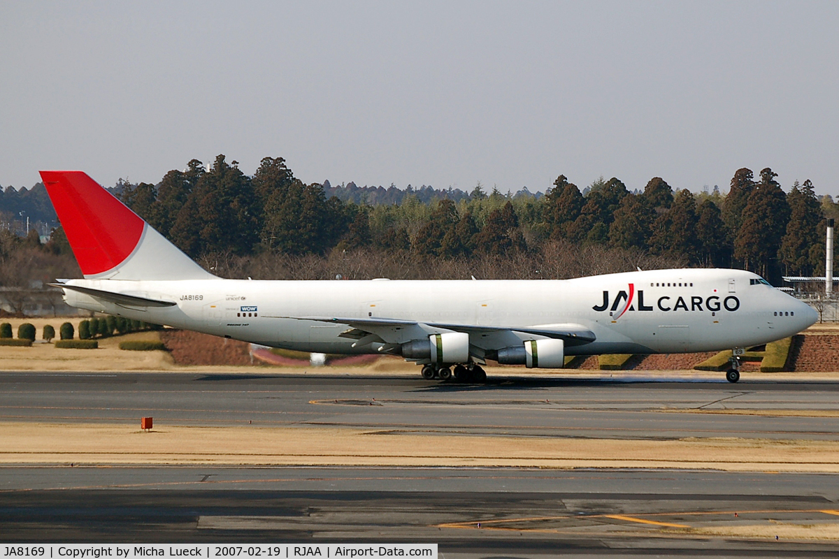 JA8169, 1986 Boeing 747-246B(SF) C/N 23389, At Narita