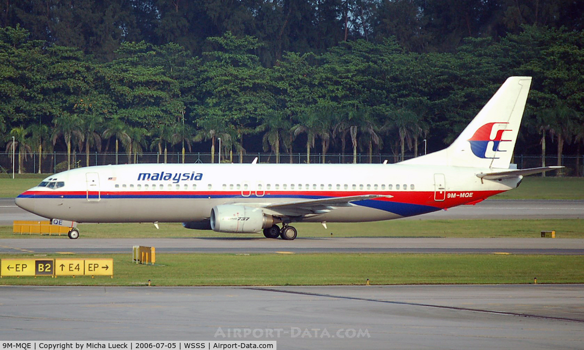 9M-MQE, Boeing 737-4H6 C/N 26462, At Changi