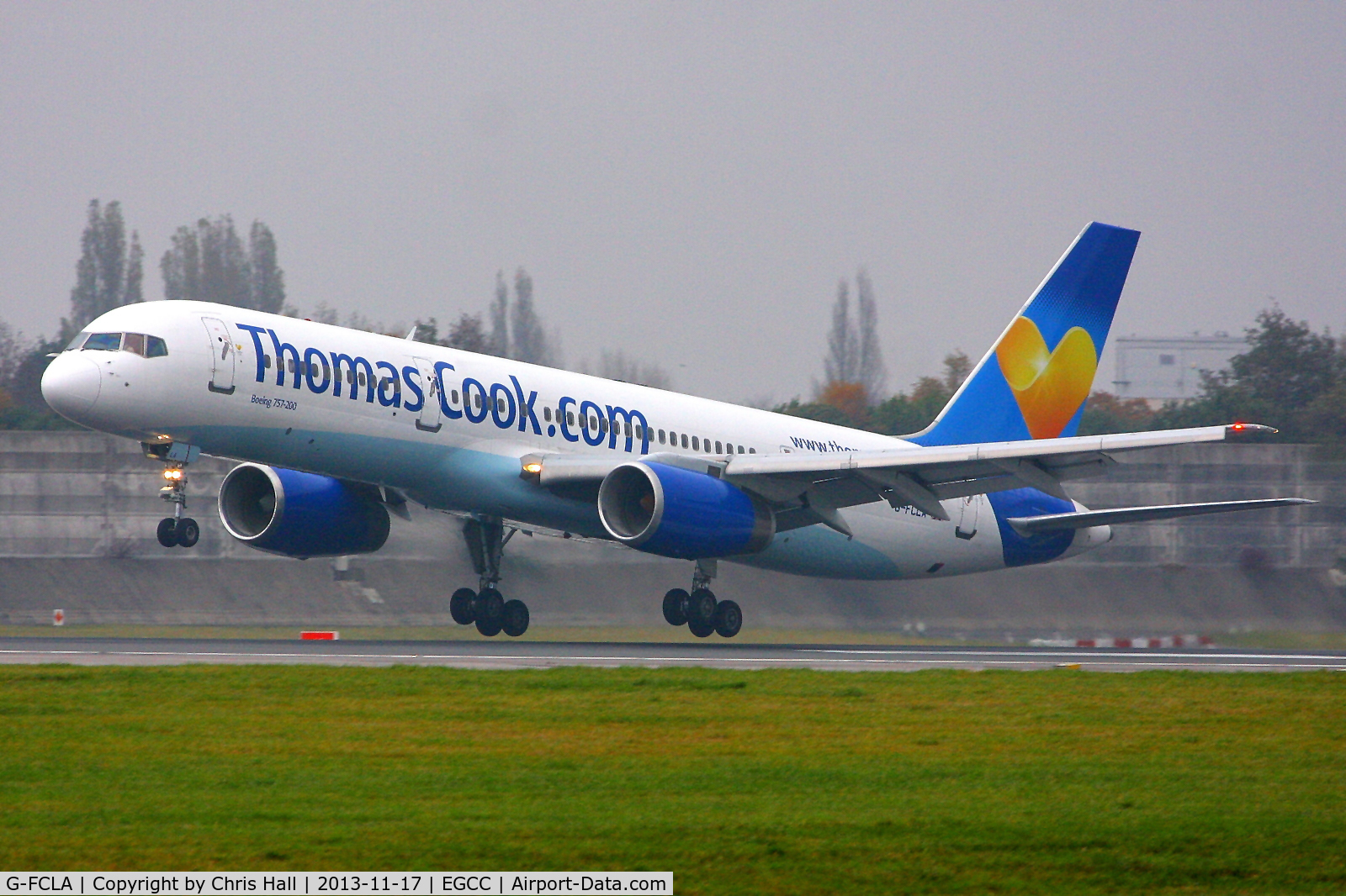 G-FCLA, 1997 Boeing 757-28A C/N 27621, Thomas Cook's new 