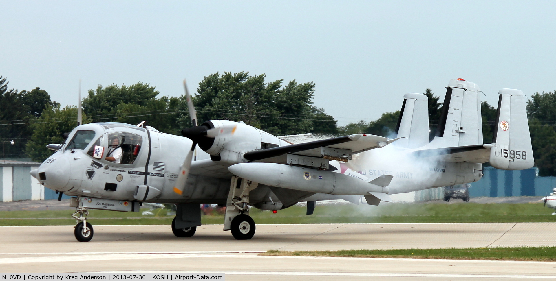 N10VD, 1968 Grumman OV-1D Mohawk C/N 162C, EAA AirVenture 2013