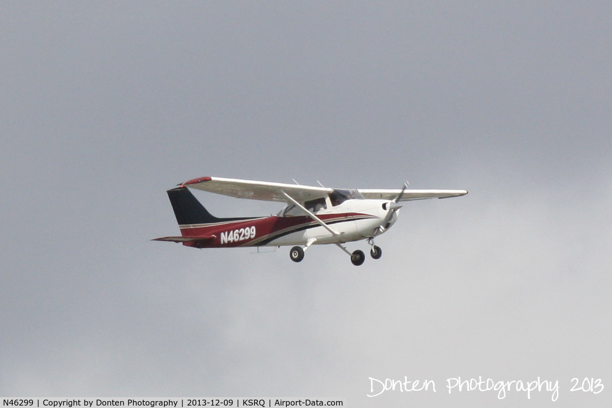 N46299, 1974 Cessna 172M C/N 17264180, Cessna Skyhawk (N46299) departs Sarasota-Bradenton International Airport