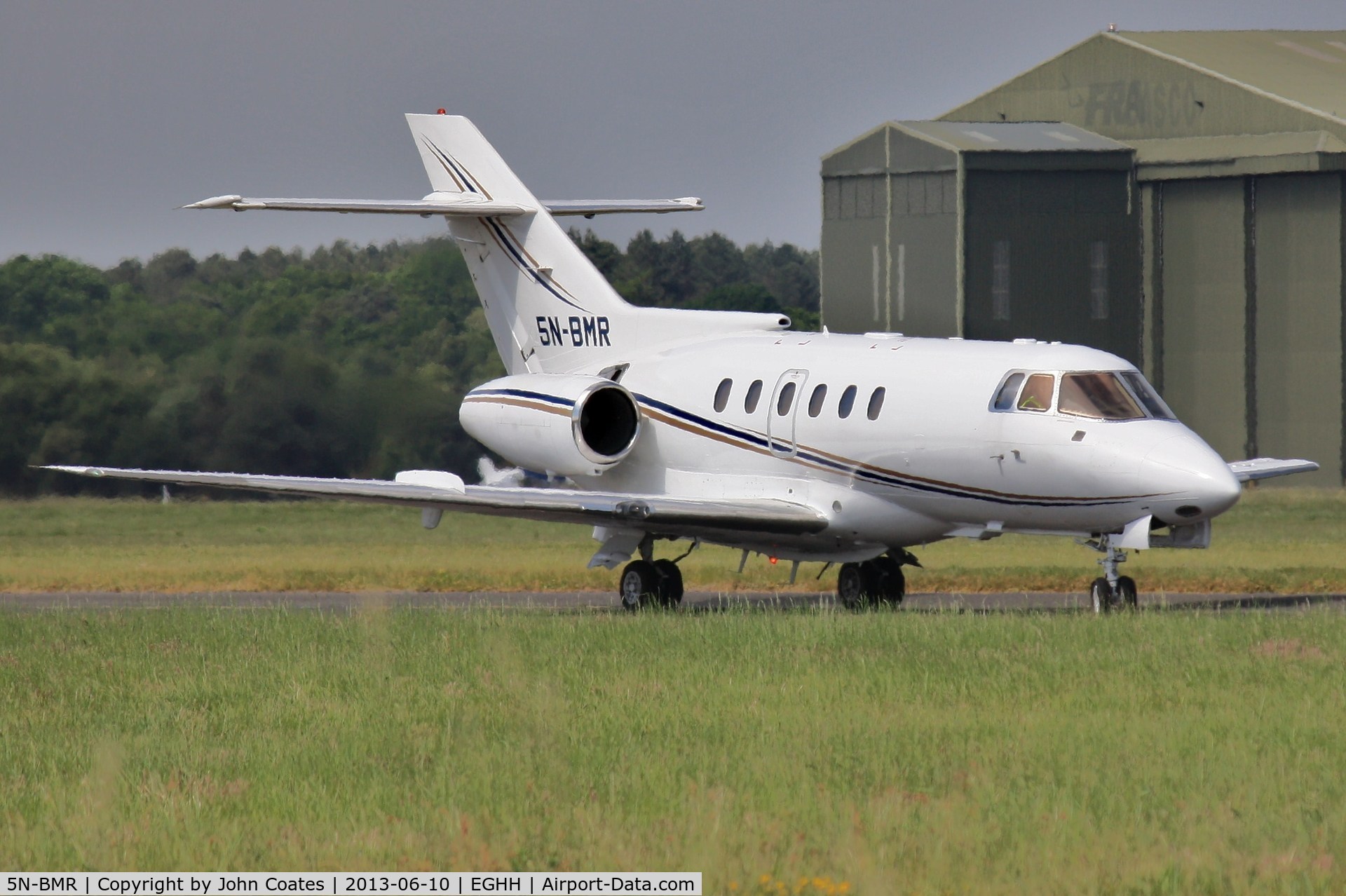 5N-BMR, 1994 British Aerospace BAe.125-800A C/N 258264, Taxiing to JETS