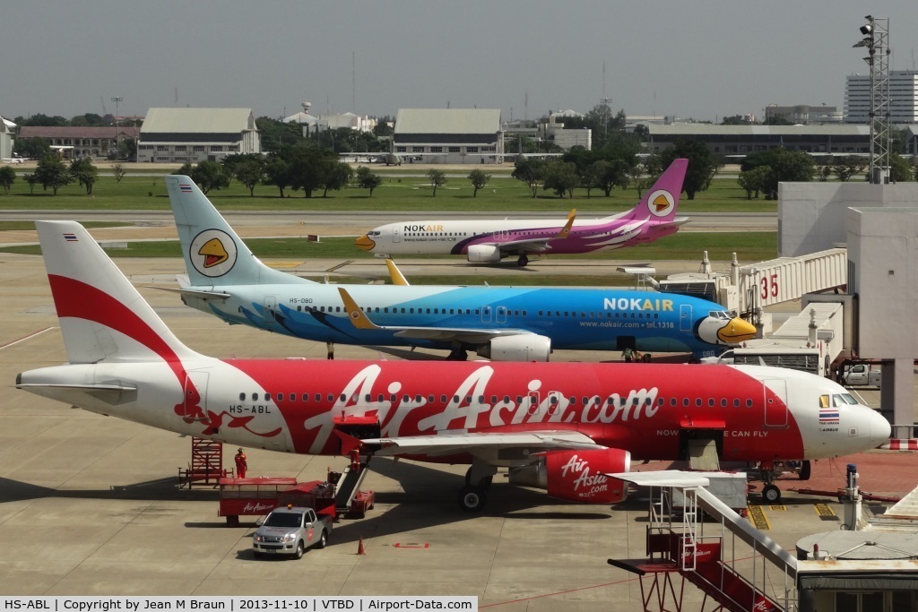 HS-ABL, 2009 Airbus A320-216 C/N 4126, More & more low cost carriers move to DMK. Presently Nok Air, Thai Air Asia, Thai Lion Air & Orient Thai use the old Bangkok airport as their main hub.