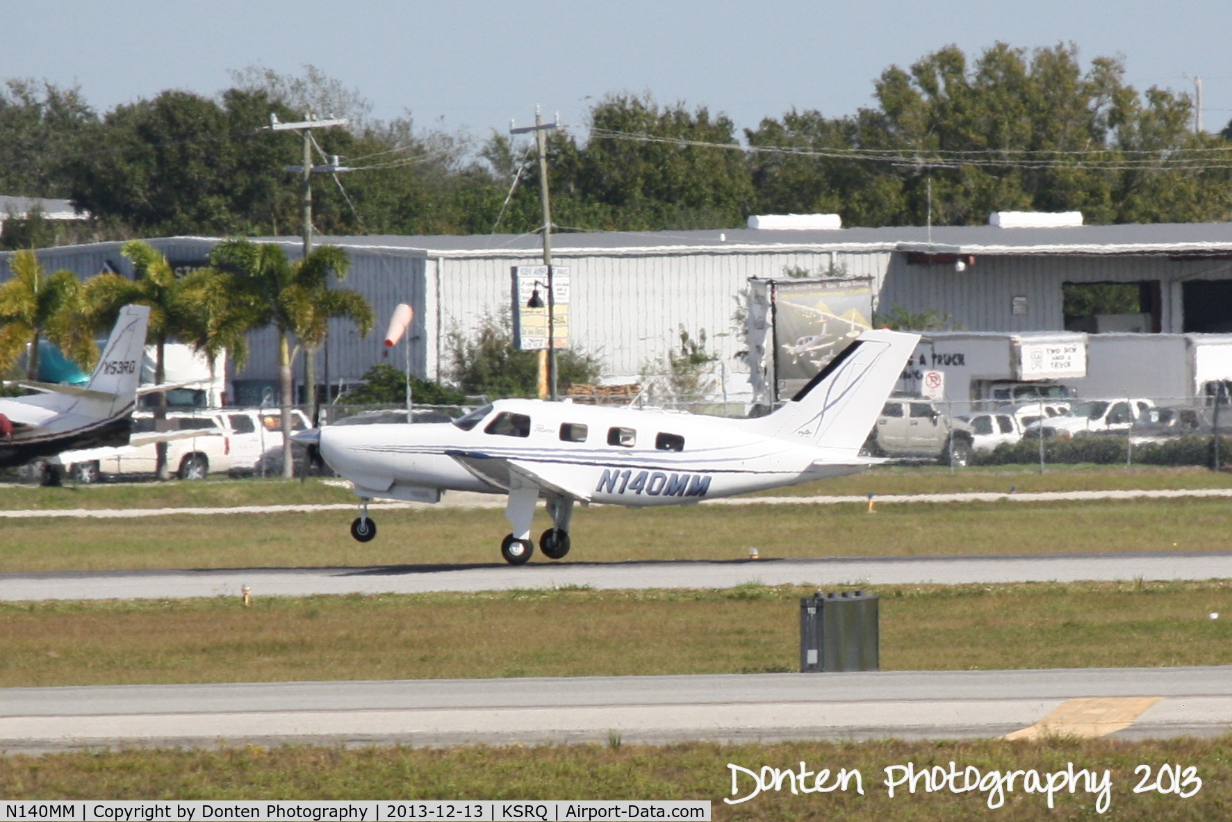 N140MM, 2008 Piper PA-46R-350T Malibu Matrix C/N 4692040, Piper Malibu Mirage (N140MM) departs Sarasota-Bradenton International Airport