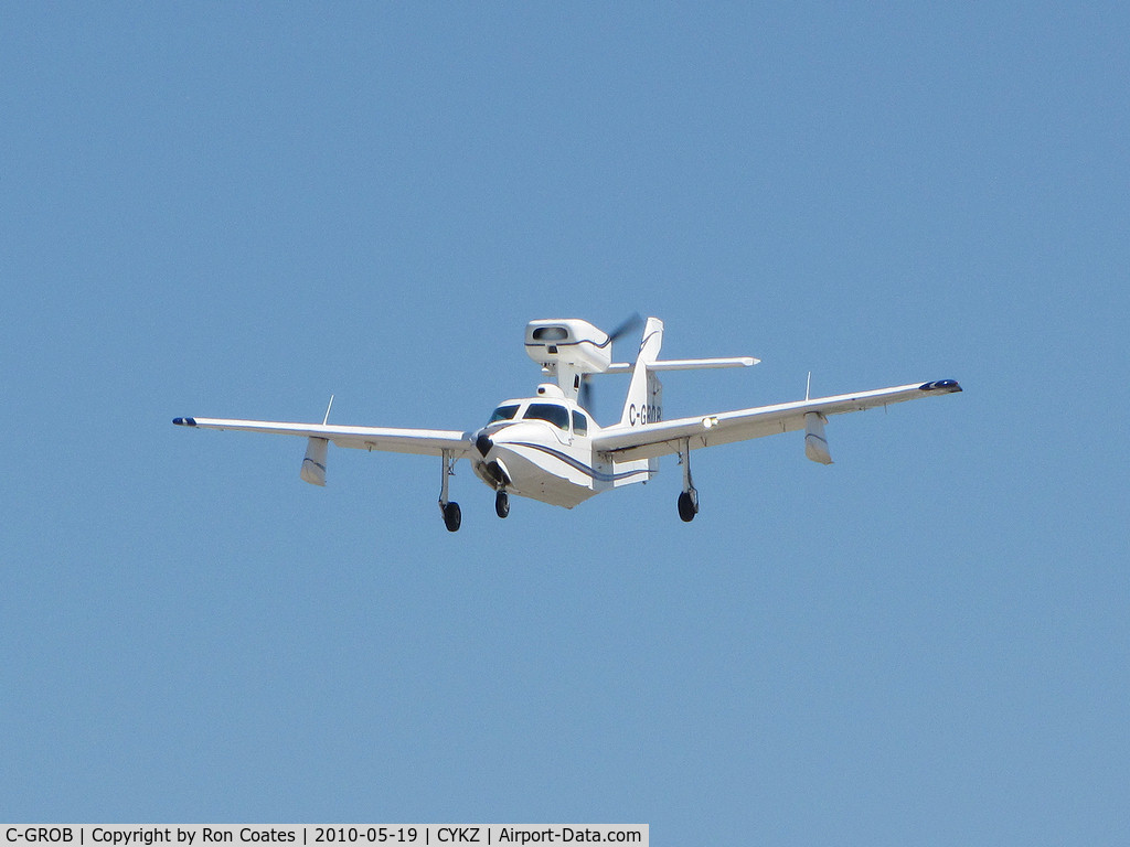 C-GROB, 2002 Lake LA-250 Renegade C/N 009, This 2002 Lake is on final for rwy 33 at Buttonvile Municiple Airport north of Toronto