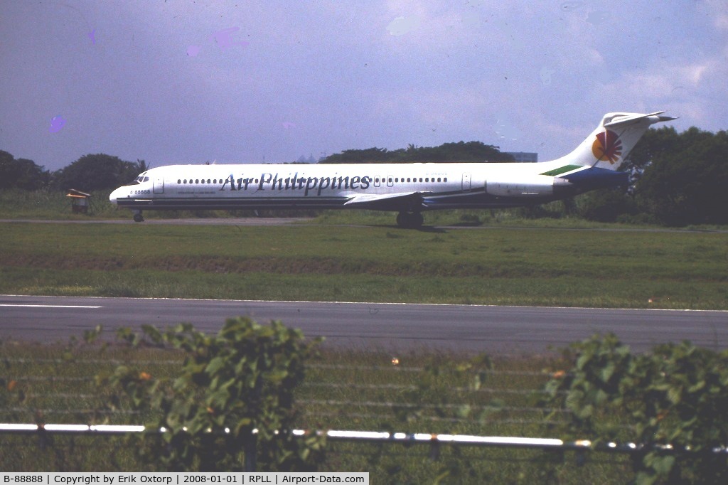 B-88888, 1995 McDonnell Douglas MD-82 (DC-9-82) C/N 53479, B-88888 in MNL