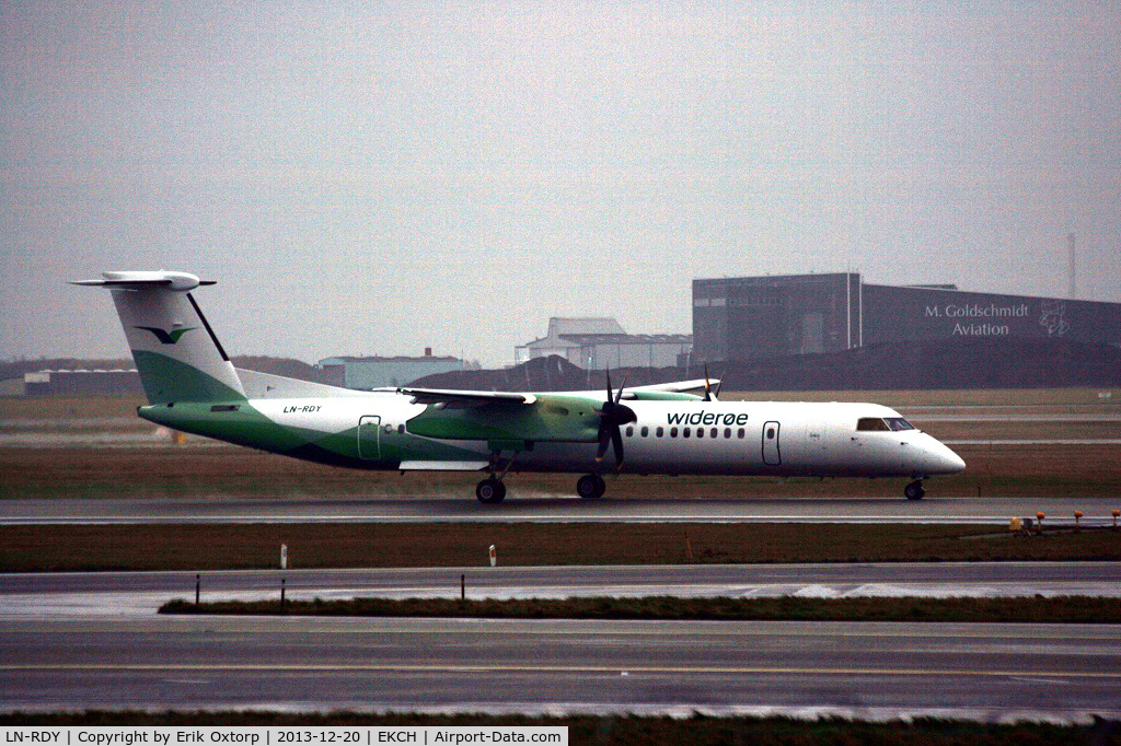 LN-RDY, 2002 De Havilland Canada DHC-8-402Q Dash 8 C/N 4062, LN-RDY in CPH