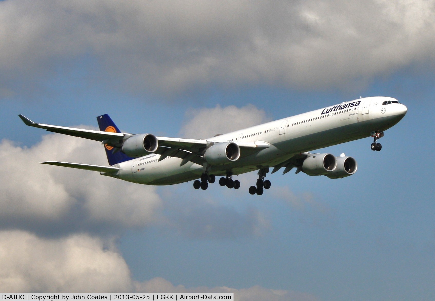 D-AIHO, 2006 Airbus A340-642 C/N 767, On approach to 08R