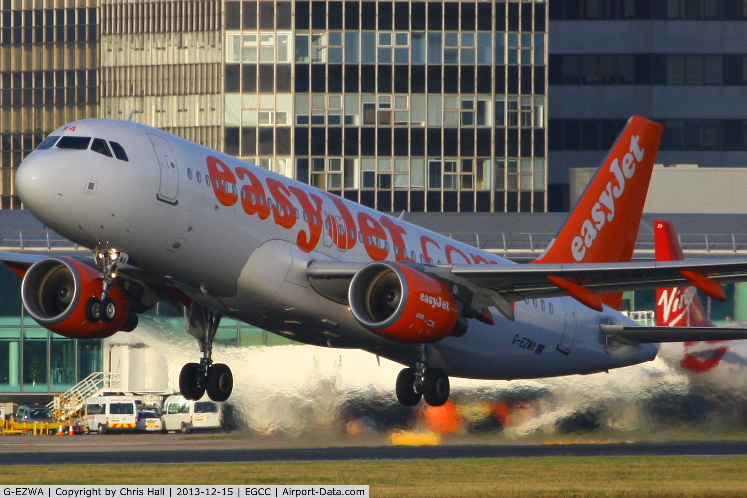 G-EZWA, 2012 Airbus A320-214 C/N 5201, easyJet