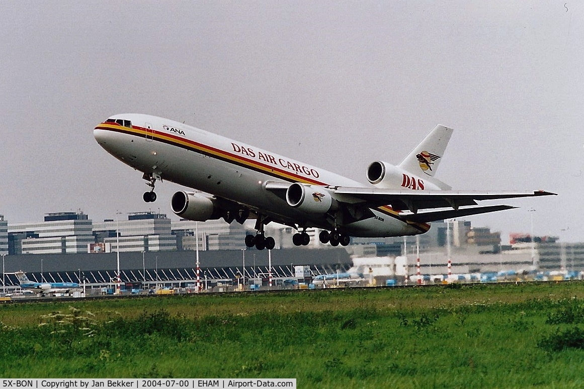 5X-BON, 1975 McDonnell Douglas DC-10-30F C/N 46921, Taking off from Schiphol