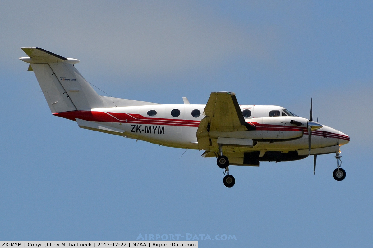 ZK-MYM, 1993 Beech B200 King Air C/N BB-1466, At Auckland