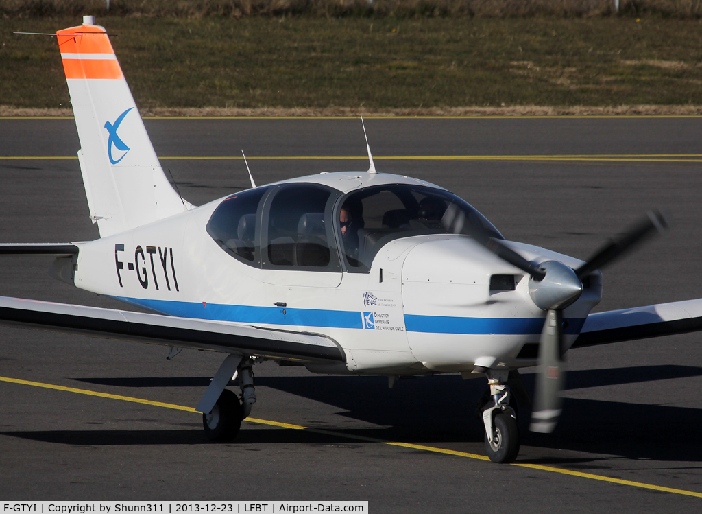 F-GTYI, Socata TB-20 C/N 2185, Arriving at the General Aviation area...
