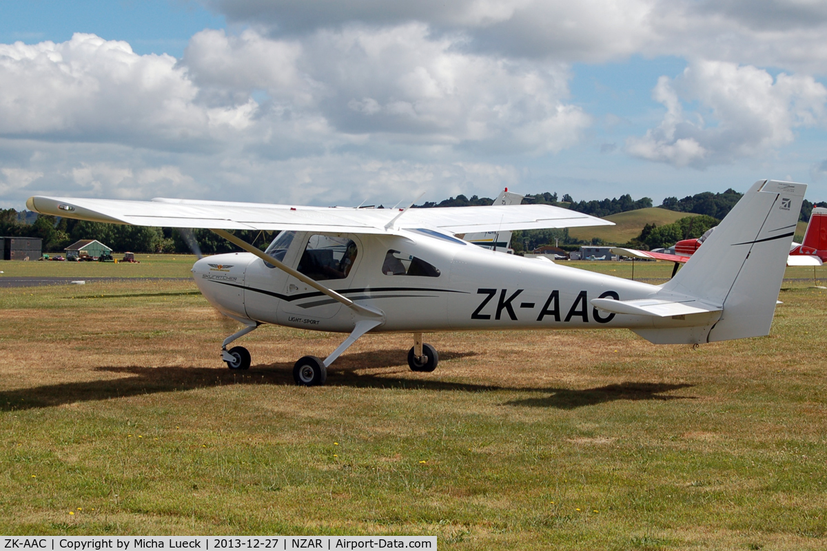 ZK-AAC, 2011 Cessna 162 Skycatcher C/N 16200060, At Ardmore