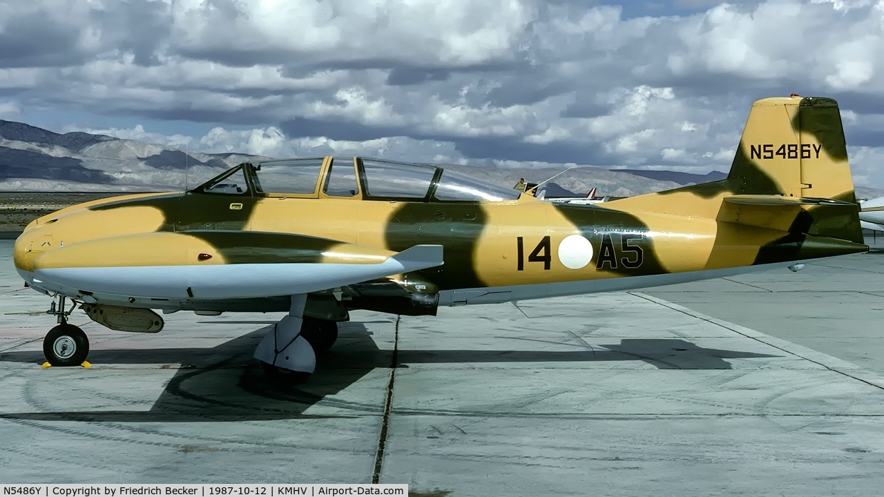 N5486Y, 1962 Hispano HA-220A Saeta C/N 20/10, parked at the apron