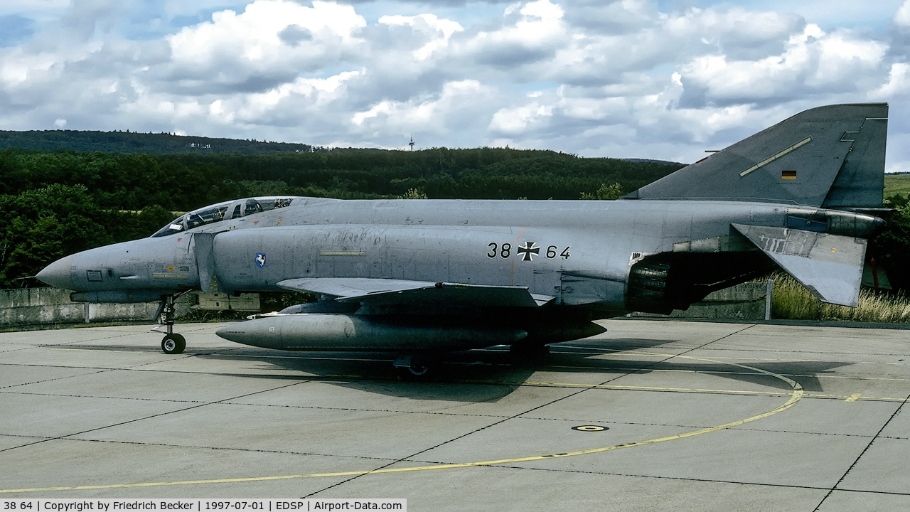 38 64, 1972 McDonnell Douglas F-4F Phantom II C/N 4782, transient at Fliegerhorst Pferdsfeld