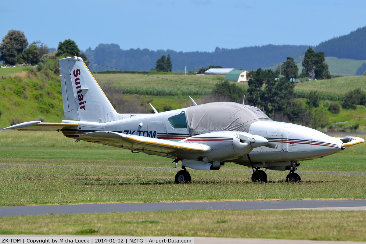 ZK-TDM, Piper PA-23-250 C/N 27-7754045, At Tauranga