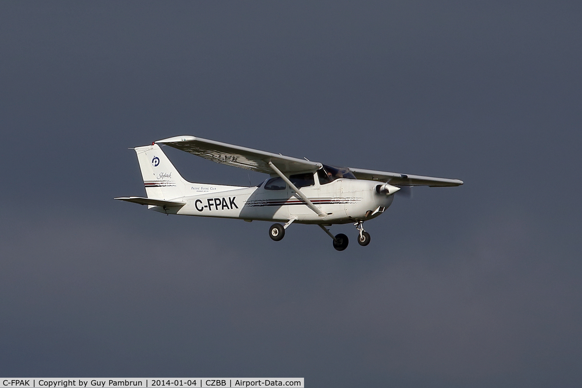 C-FPAK, Cessna 172R C/N 17280100, Landing