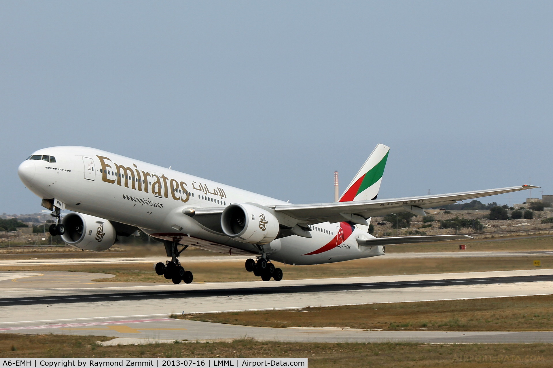 A6-EMH, 1997 Boeing 777-21H/ER C/N 27251, B777 A6-EMH Emirates Airlines