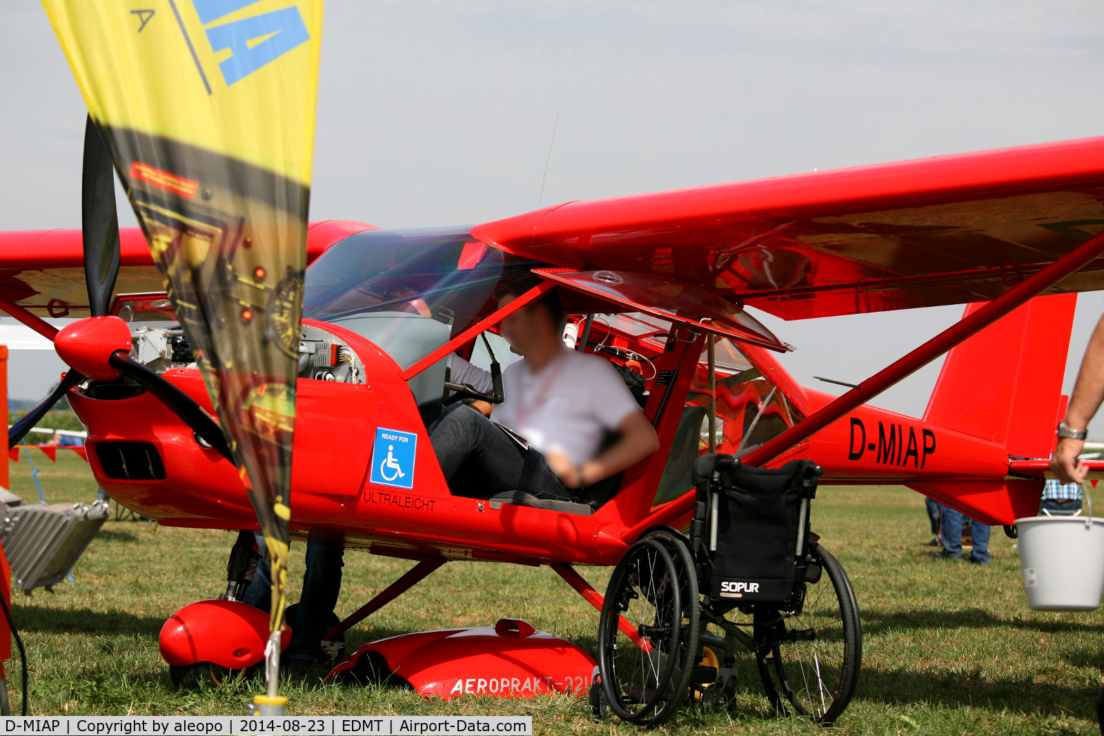 D-MIAP, 2013 Aeroprakt A-22L2 Foxbat C/N 432, Tannkosh 2013 - the aircraft can be controlled by disabled pilots