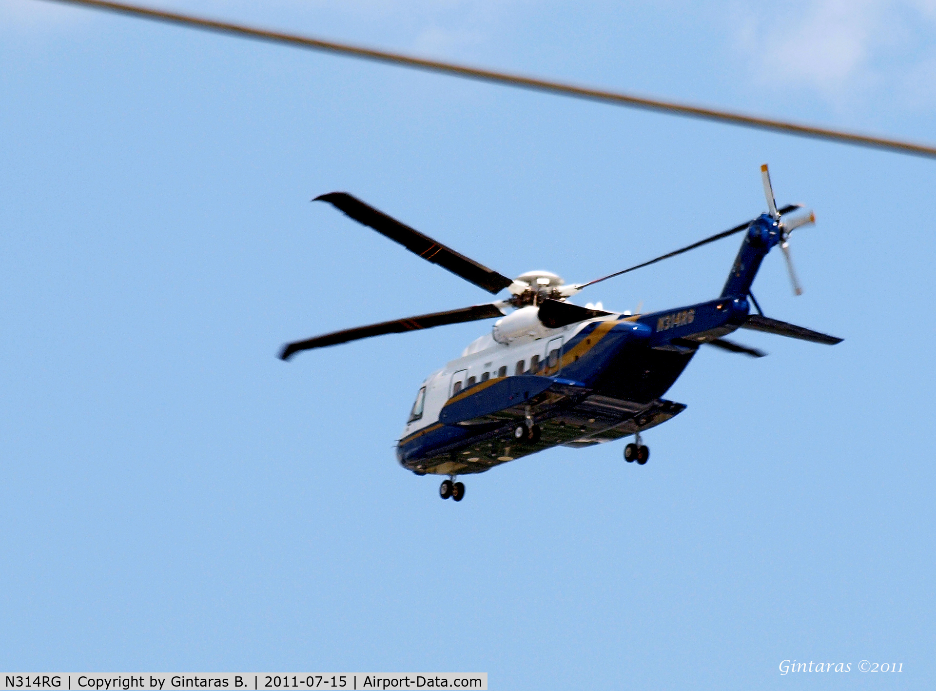N314RG, 2009 Sikorsky S-92A C/N 920109, Over Mineola, NY