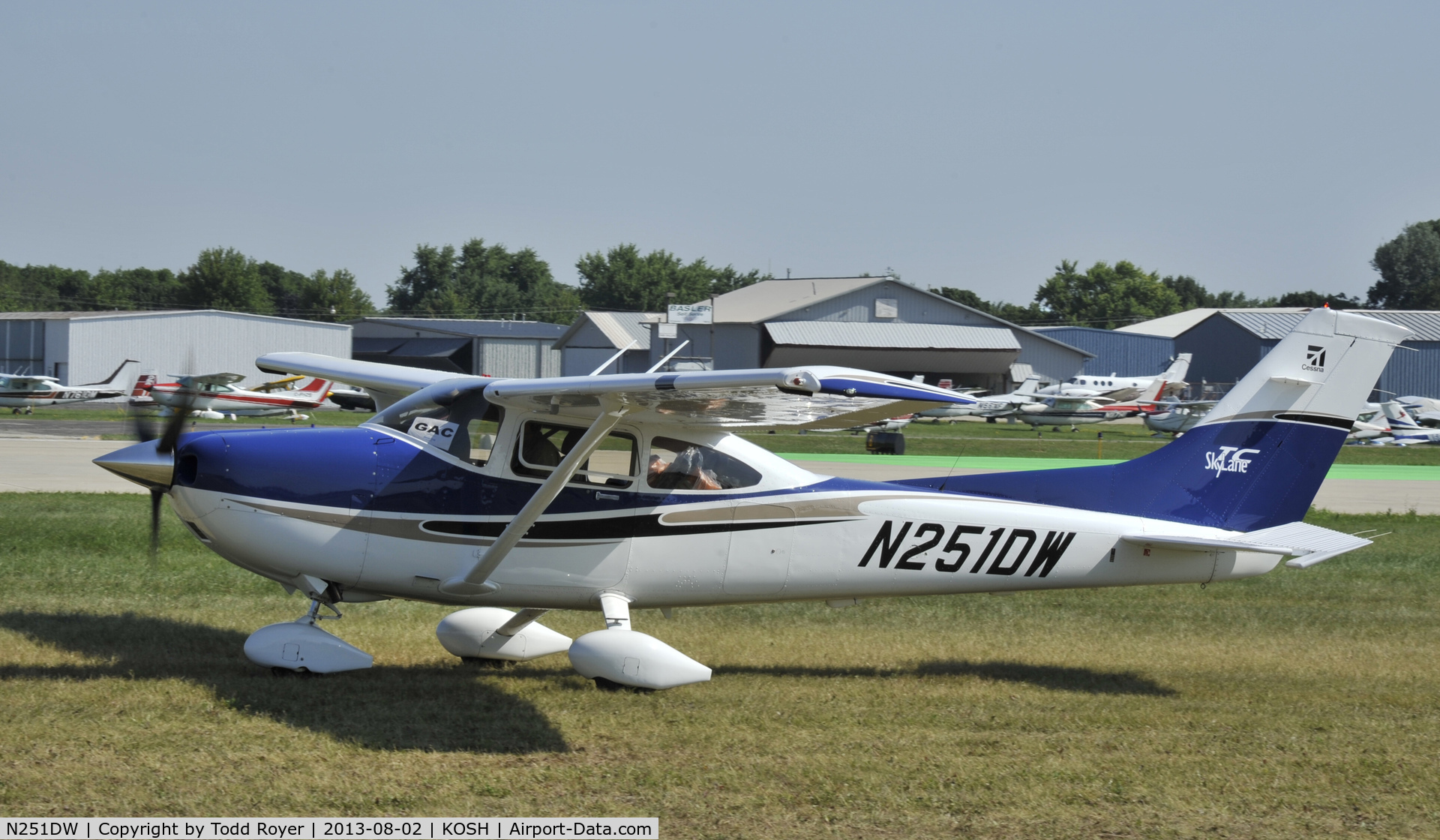N251DW, 2004 Cessna T182T Turbo Skylane C/N T18208263, Airventure 2013