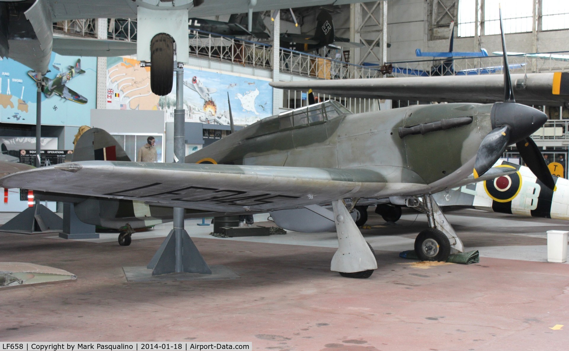 LF658, 1941 Hawker Hurricane IIC C/N 41H/469585, Hawker Hurricane IIC