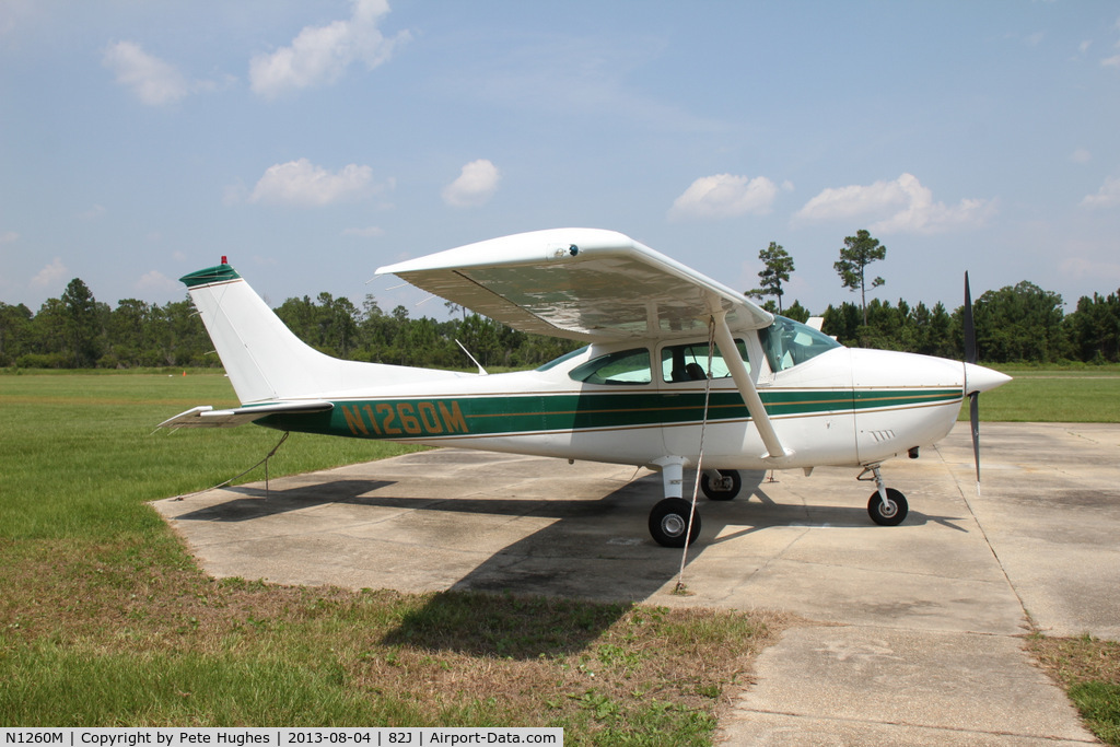 N1260M, 1975 Cessna 182P Skylane C/N 18264264, N1260M Cessna 182 at Ferguson, Pensacola, FL