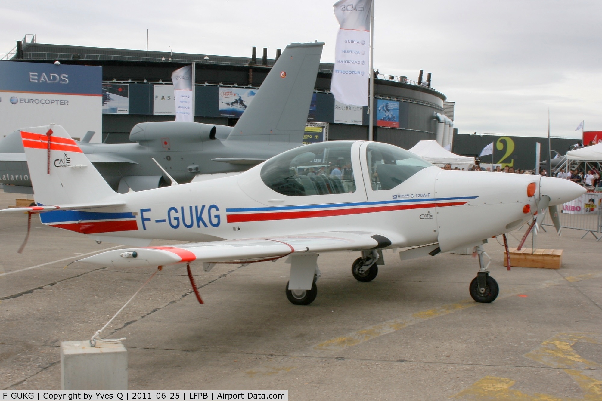 F-GUKG, Grob G-120A-F C/N 85041, F-GUKG - Grob G-120 A-F, Static display, Paris Le Bourget (LFPB-LBG) Air Show in june 2011