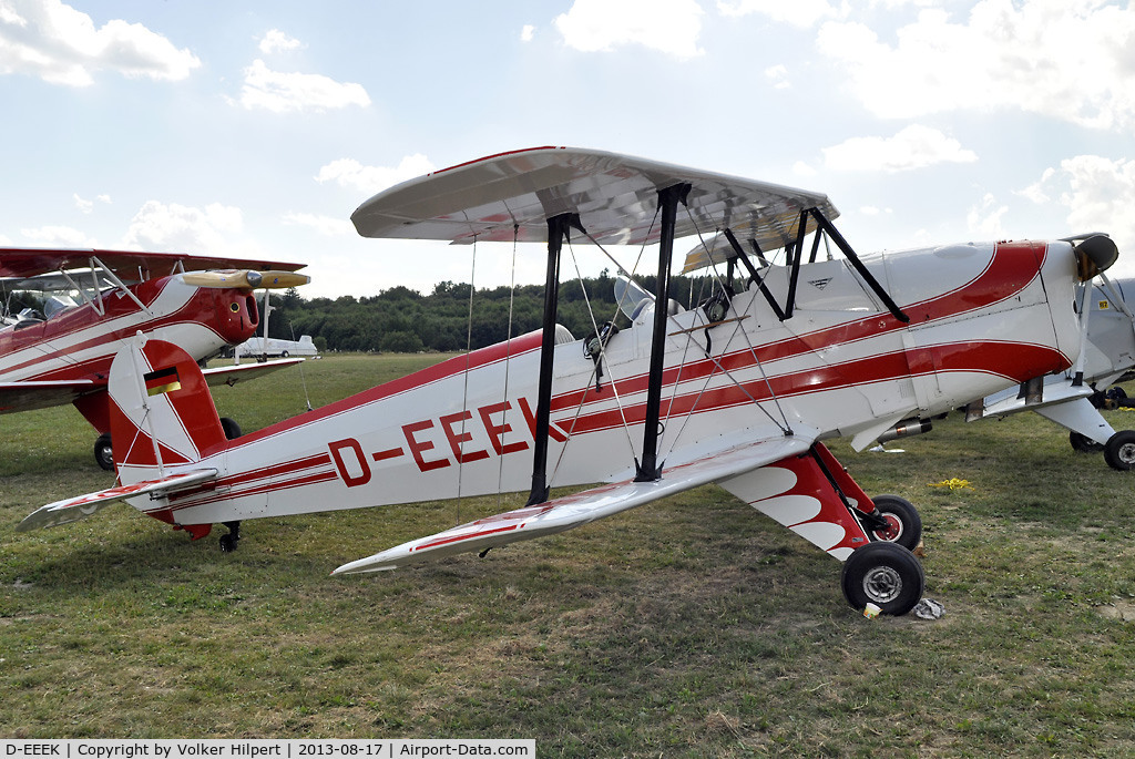 D-EEEK, CASA 1-131E Jungmann C/N 2056, biplane fly-in