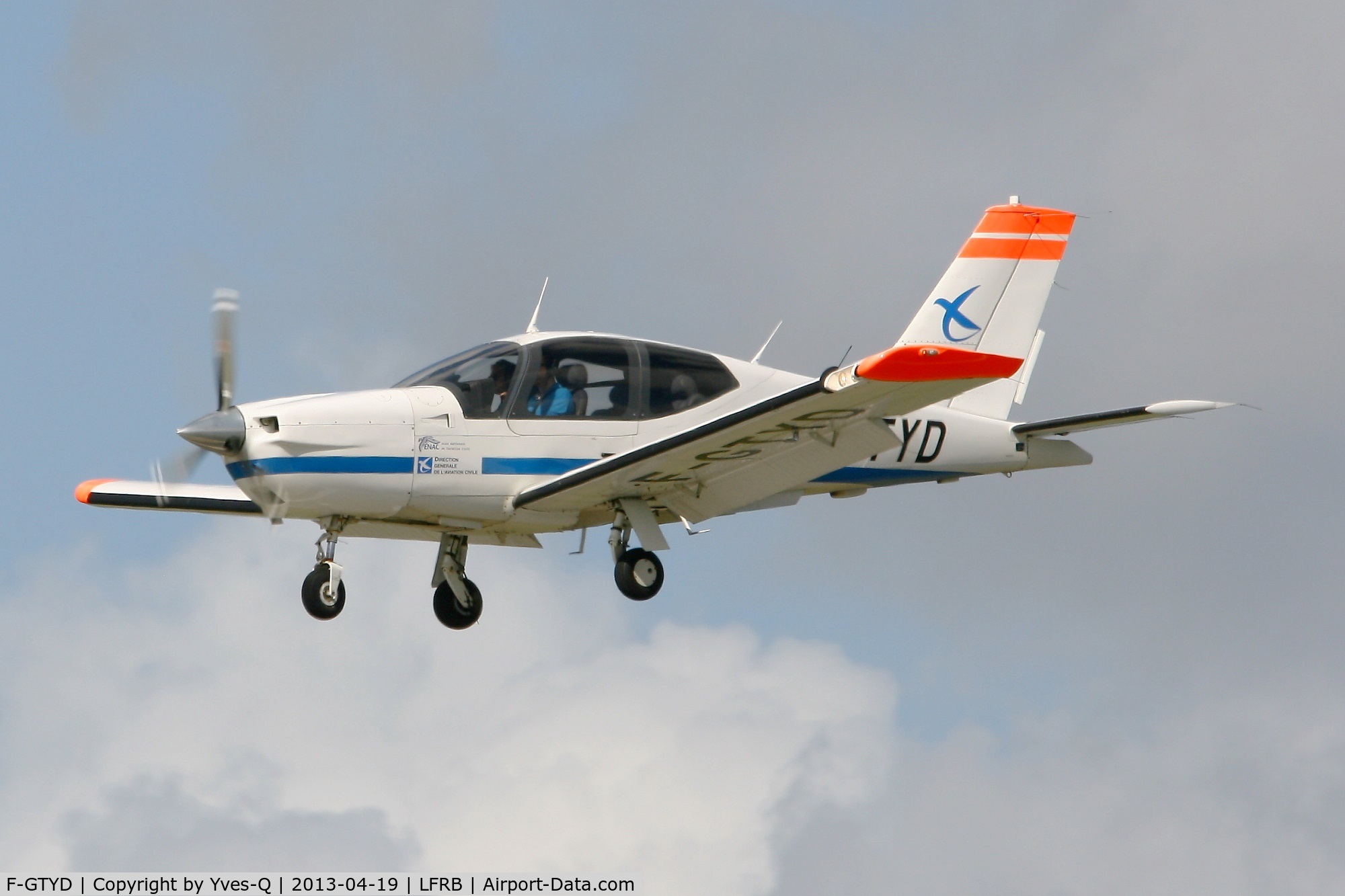 F-GTYD, Socata TB-20 C/N 2157, Socata TB 20 Trinidad, Short Approach Rwy 25L, Brest-Bretagne Airport (LFRB-BES)
