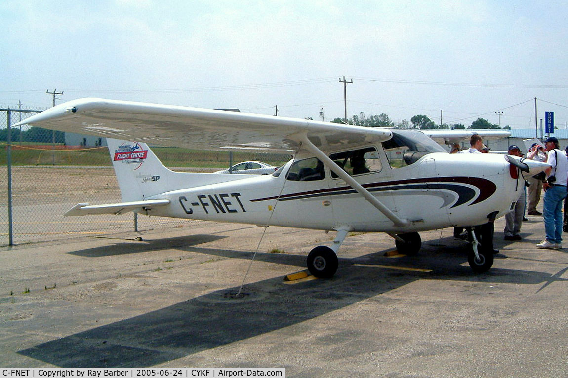 C-FNET, 2000 Cessna 172S Skyhawk SP C/N 172S8544, Cessna 172S Skyhawk [172S-8544] Kitchener-Waterloo Regional 24/06/2005