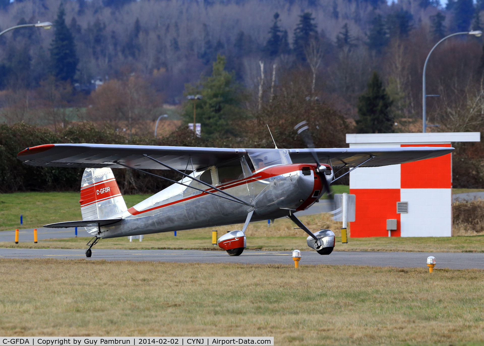 C-GFDA, 1947 Cessna 120 C/N 14309, Ready to take off