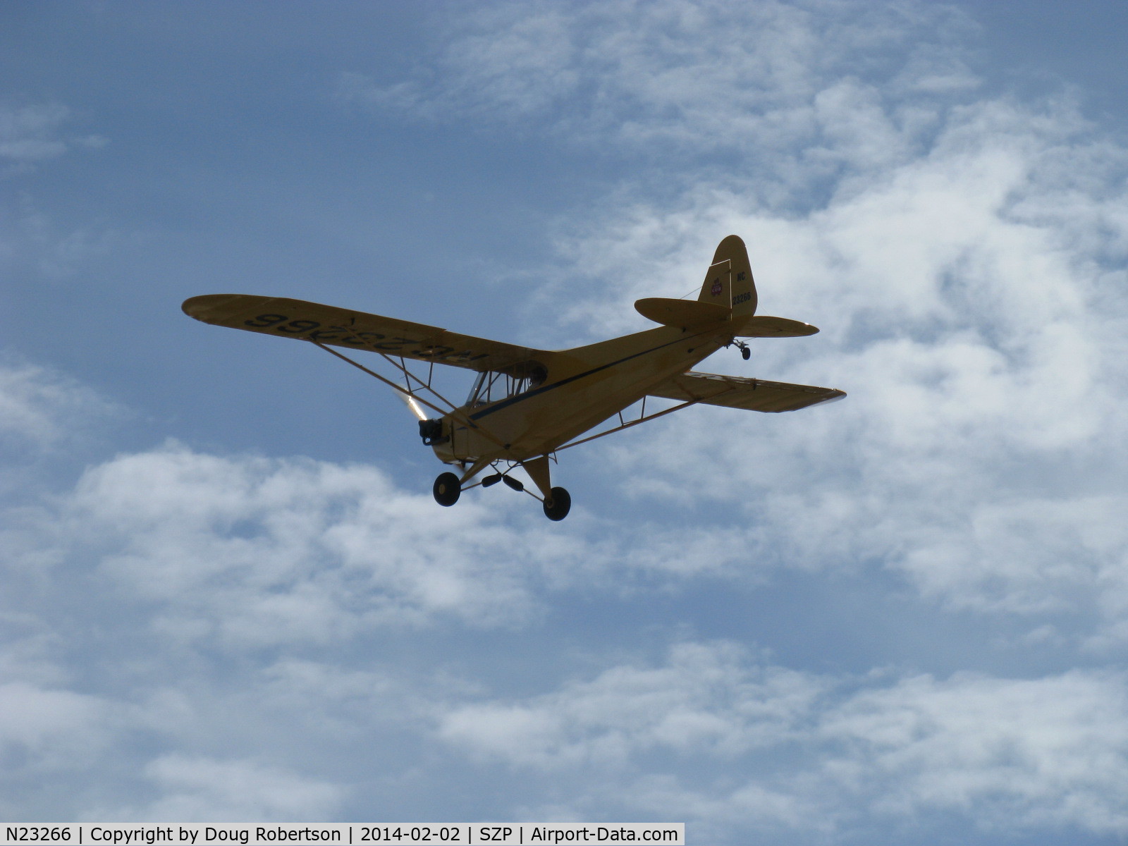 N23266, 1939 Piper J3C-65 Cub Cub C/N 3113, 1939 Piper J3C-65 CUB, Continental A&C65 65 Hp, takeoff climb Rwy 04