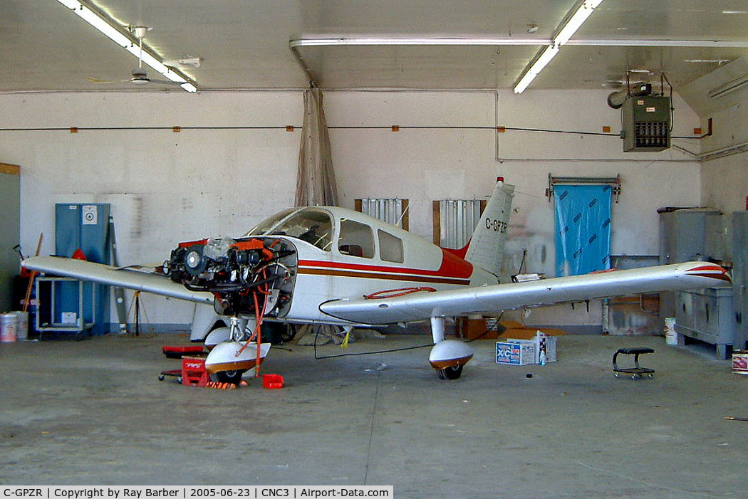 C-GPZR, 1976 Piper PA-28-140 C/N 287625240, Piper PA-28-140 Cherokee [28-7625240] Brampton~C 23/06/2005