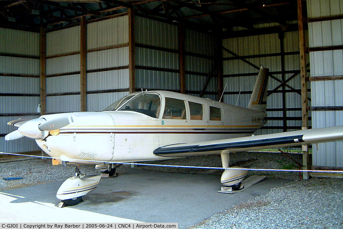 C-GJOI, 1970 Piper PA-32-260 Cherokee Six Cherokee Six C/N 32-1279, Piper PA-32-260 Cherokee Six [32-1279] Guelph~C24/06/2005