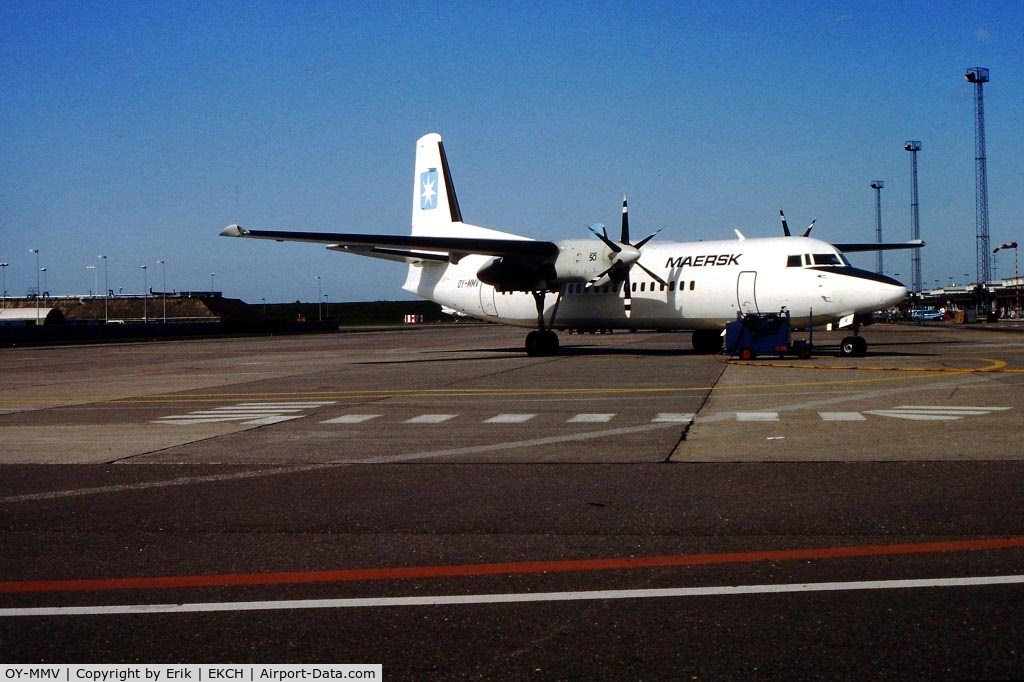 OY-MMV, 1989 Fokker 50 C/N 20154, OY-MMV in CPH