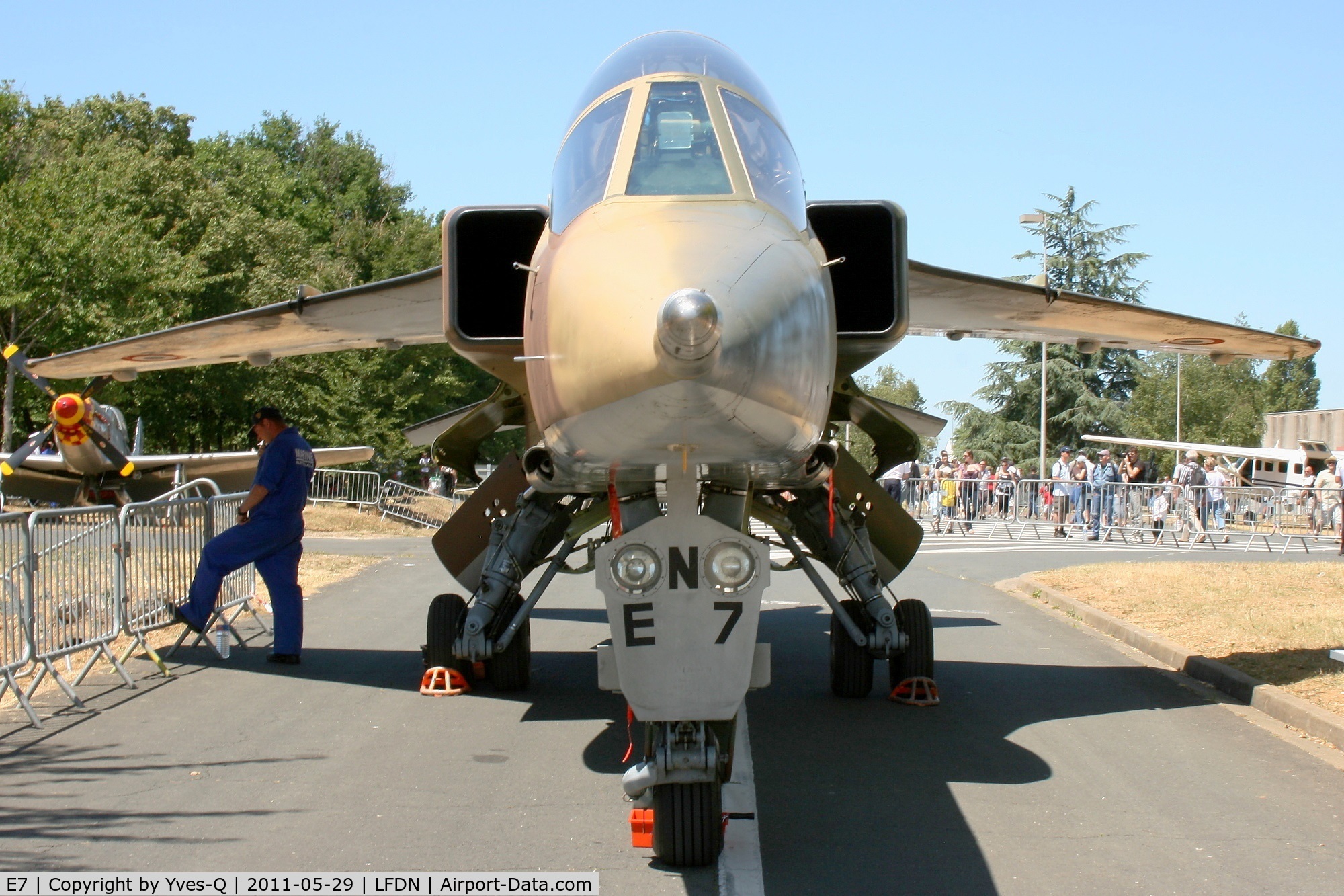 E7, Sepecat Jaguar E C/N E7, Sepecat Jaguar E, Static display, Rochefort-St Agnant AB 721(LFDN-RCO) Open day 2011