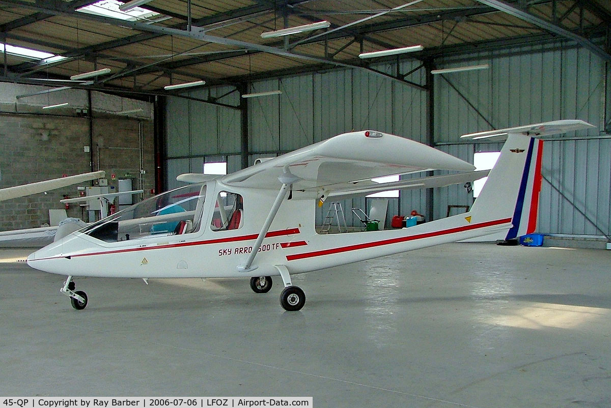 45-QP, Iniziative Industriali Italiane Sky Arrow 500TF C/N 040, I.I.I.Sky Arrow 500TF [040] Orleans-St. Denis~F 06/07/2006