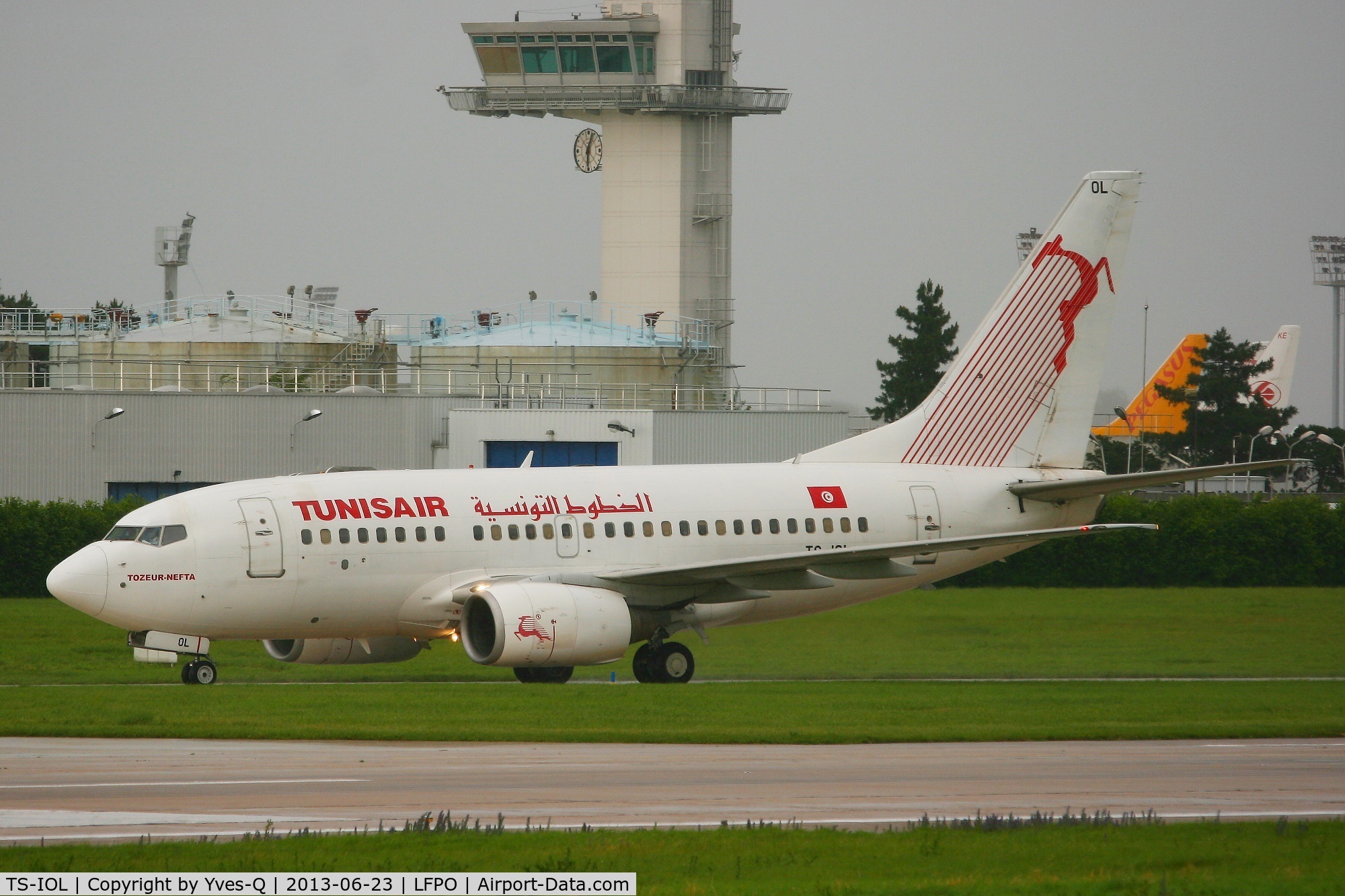 TS-IOL, 1999 Boeing 737-6H3 C/N 29497, Boeing 737-6H3, Taxiing after Landing Rwy 26, Paris-Orly Airport (LFPO-ORY)