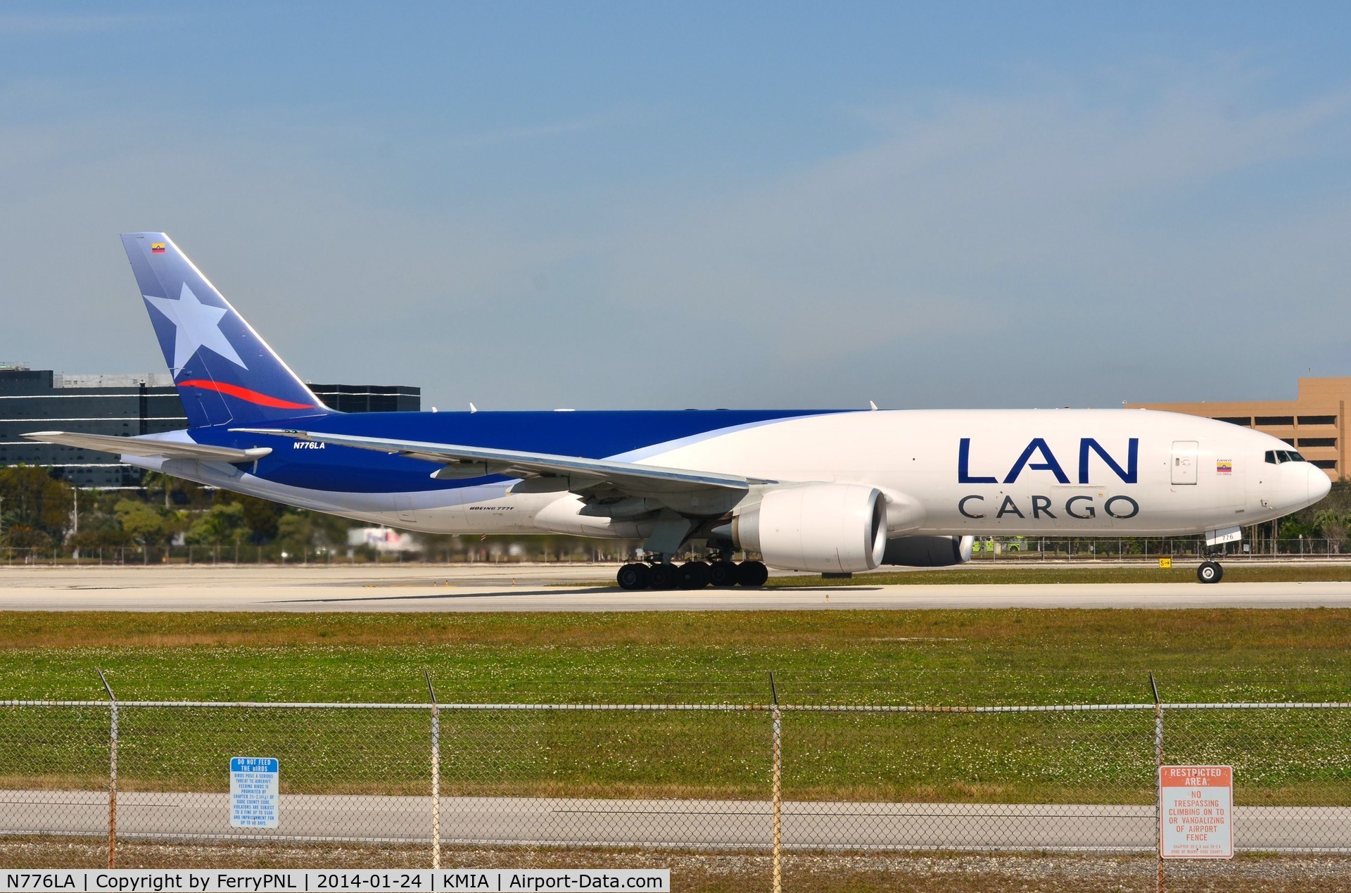 N776LA, 2012 Boeing 777-F16 C/N 38091, One of many LAN Cargo planes in today.