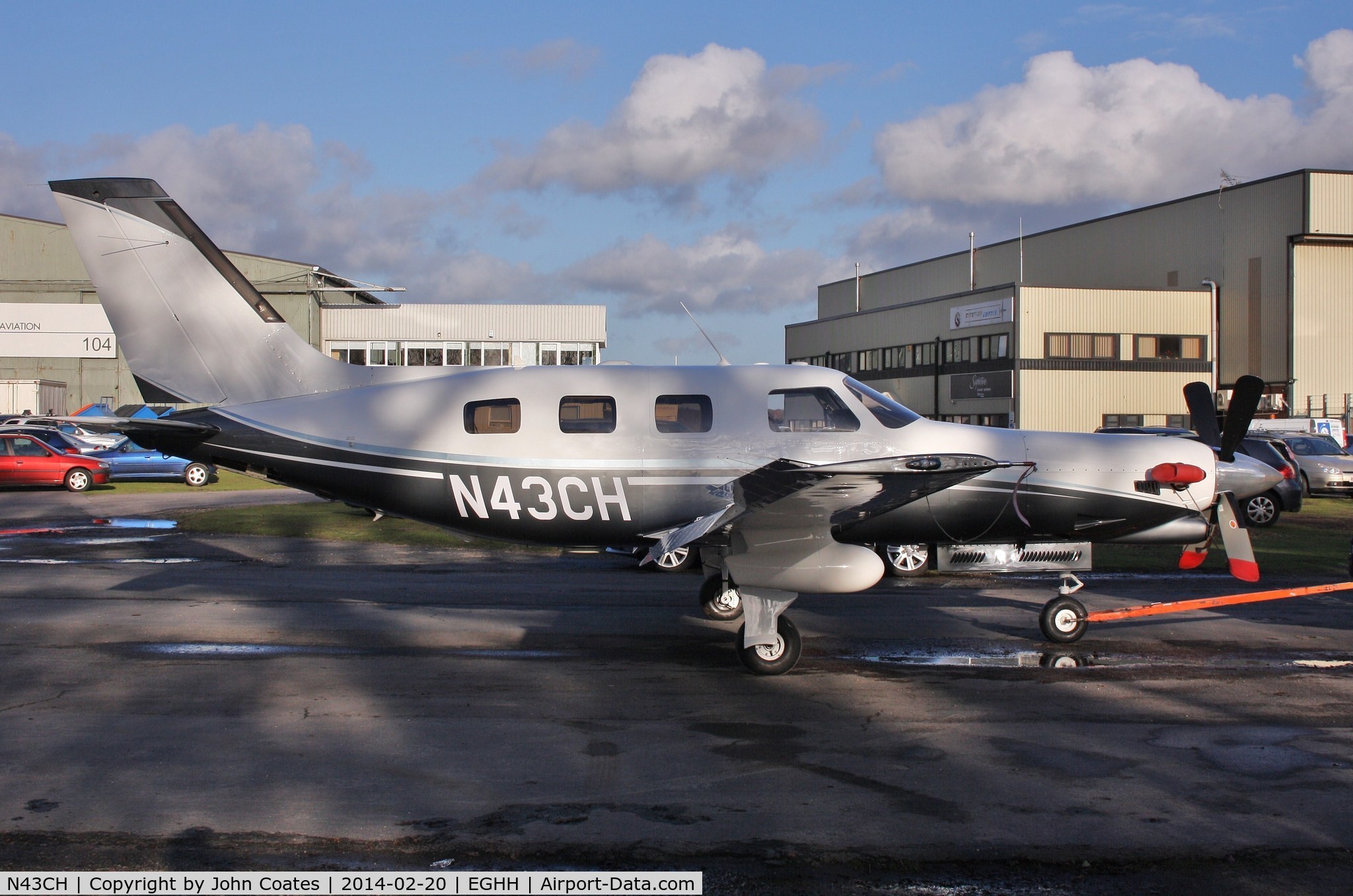 N43CH, 1994 Piper PA-46-350P Malibu Mirage C/N 4622176, Just repainted