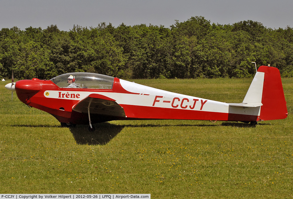 F-CCJY, 1974 Scheibe SF-28A Tandem-Falke Tandem Falke C/N 5763, at lffq