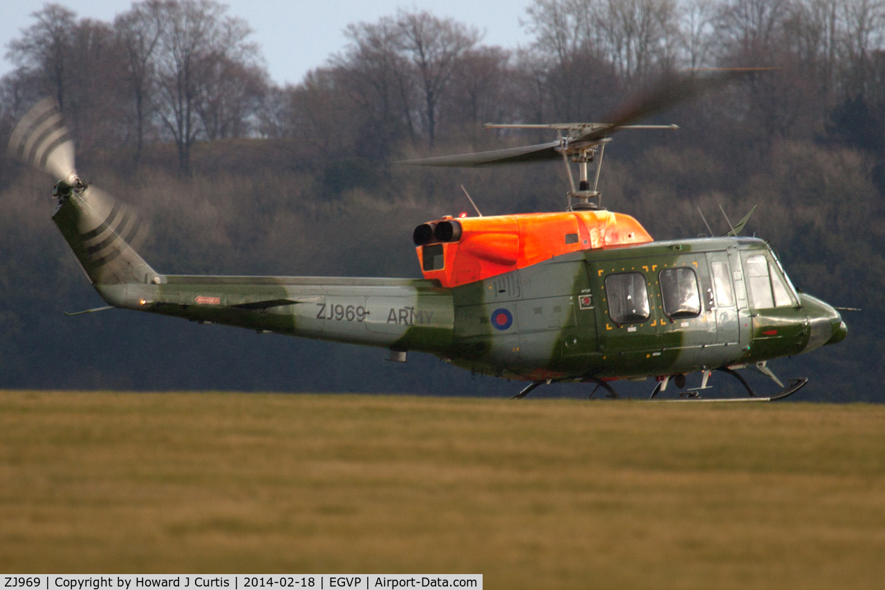 ZJ969, Bell 212HP AH1 C/N 30548, Operated by 7 Regiment/JHC, ex G-BGLJ.