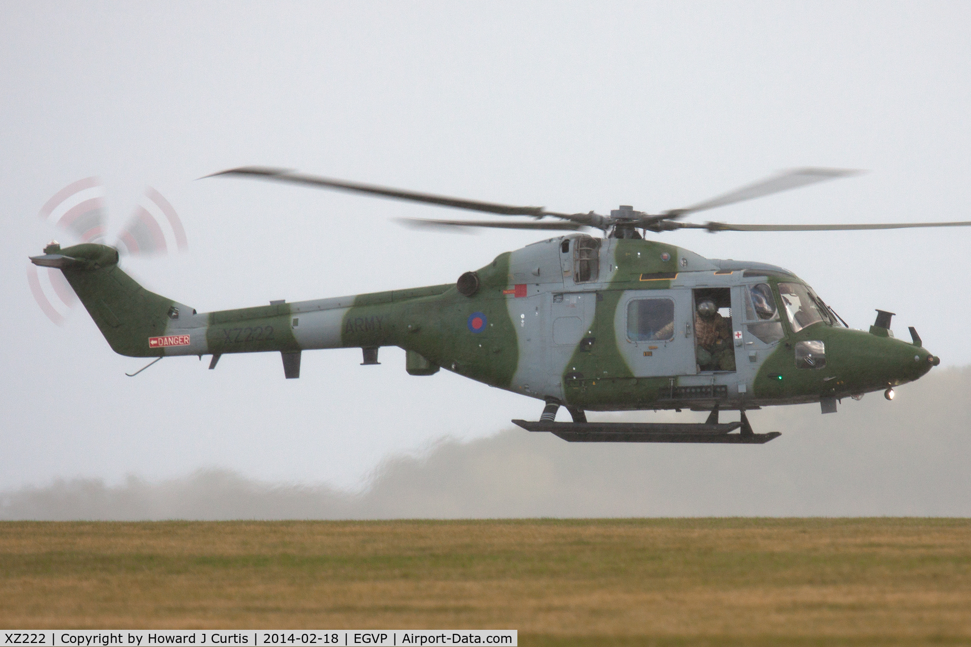 XZ222, 1979 Westland Lynx AH.7 C/N 148, Operated by 657 Squadron, landing in the rain.