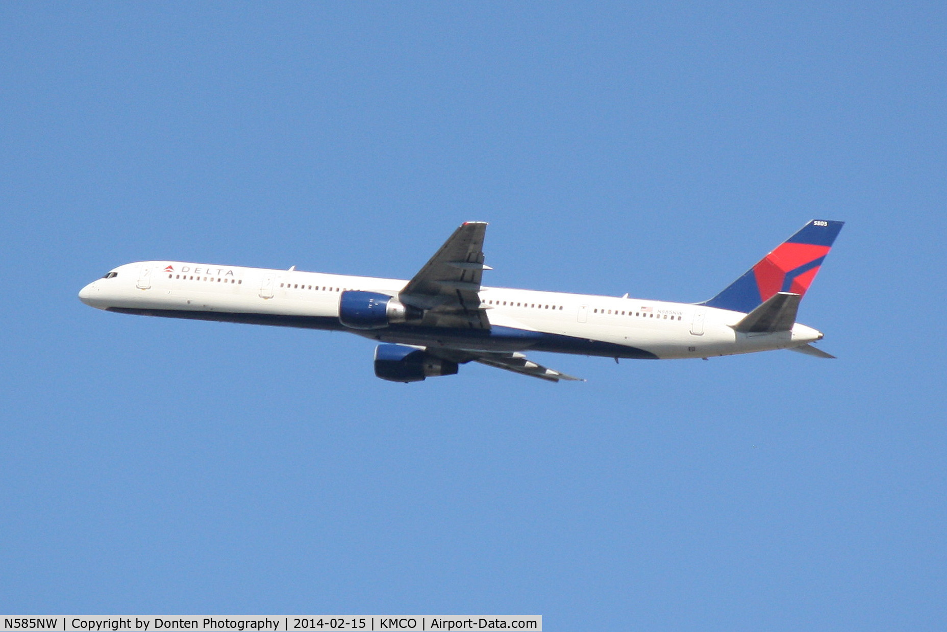 N585NW, 2002 Boeing 757-351 C/N 32985, Delta 2598 (N585NW) departs Orlando International Airport enroute to Minneapolis/ St Paul International Airport