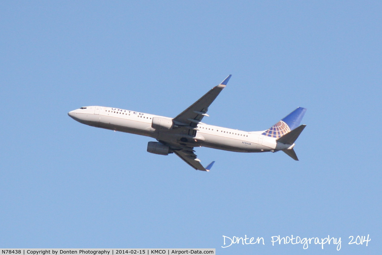 N78438, 2009 Boeing 737-924/ER C/N 33533, United Flight 1713 (N78438) departs Orlando International Airport enroute to Dulles International Airport