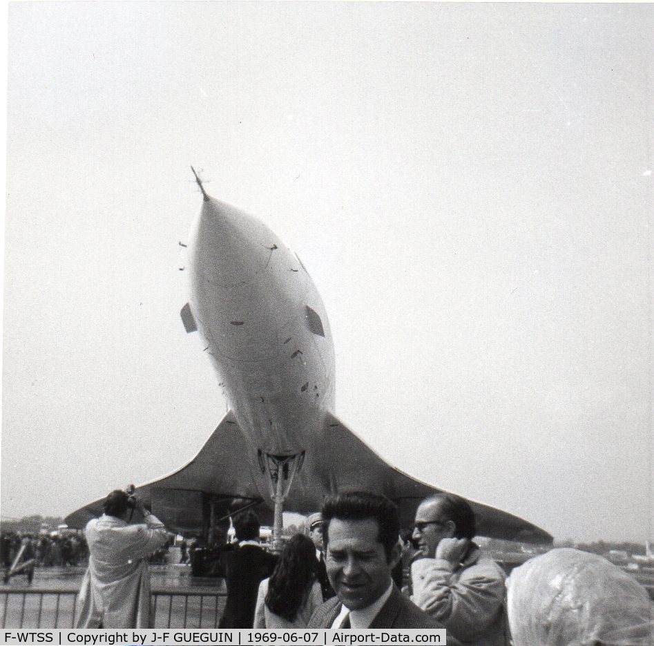 F-WTSS, 1968 Aerospatiale-BAC Concorde Prototype C/N 001, At Paris-Le Bourget Airshow 1969